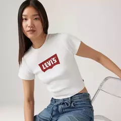 CAMISETA FEMININA LEVI'S ESSENTIAL BRANCA