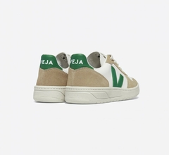 TÊNIS VEJA V-10 LEATHER WHITE EMERAUDE SAHARA na internet