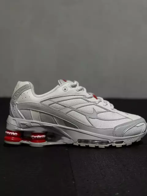 NIKE SHOX SUPREME BRANCO CINZA