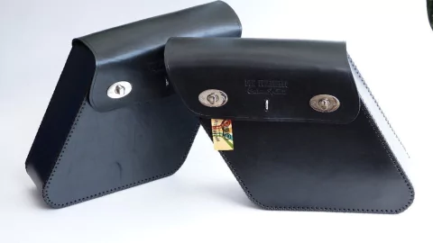 Par de Alforjas Bajaj Avenger Street & Cruise