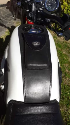 Corbata de tanque con bolsillo moto Guzzi Stornello - online store