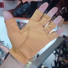 Guantes de medio dedo en internet