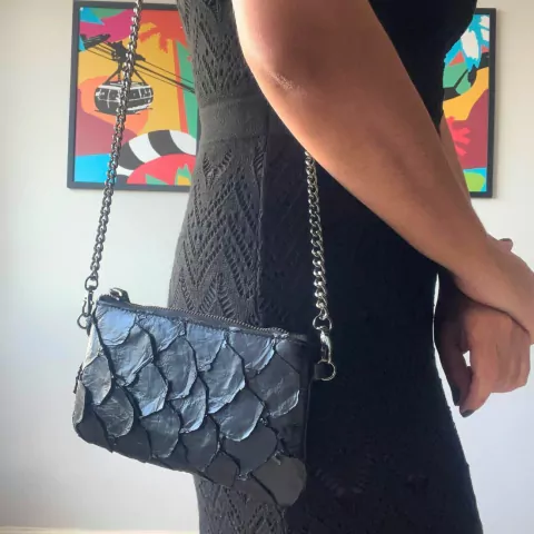 Bolsa Pequena Couro e Pirarucu - tienda online