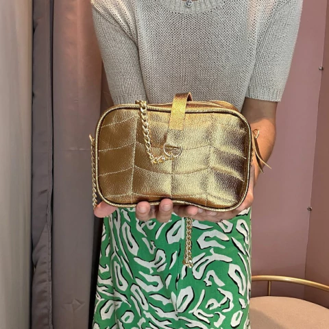 Imagen de Bolsa Couro Matelasse Pequena Metalizada