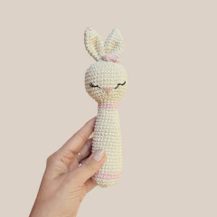 Sonajero tejido BASTÓN (varios modelos) en internet