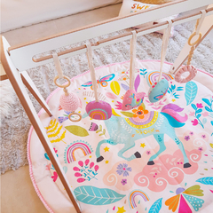 Gimnasio Nórdico "Unicornio" (incluye playmat)