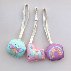 Móviles x 3 UNICORNIO