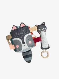 Set Regalo +3 Meses *MAPACHE* (Cubo Sensorial + Bastón) - comprar online