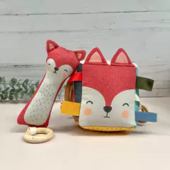 Set Regalo +3 Meses (Cubo Sensorial + Bastón) *Modelo Zorro* en internet