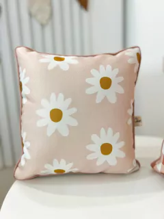 Trío Almohadones Margaritas (28x28) - comprar online