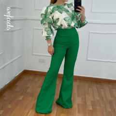 Conjunto Blusa e Calça DL 216