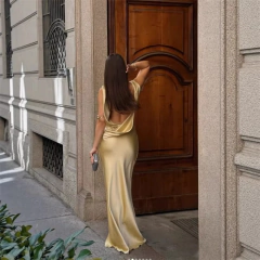 Vestido Com Decote Nas Costas Cod 339 - comprar online