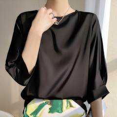 Imagem do Blusa Feminina de Cetim Elegante DL 5020