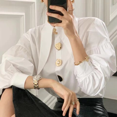 Blusa Nayara DL 8021 na internet