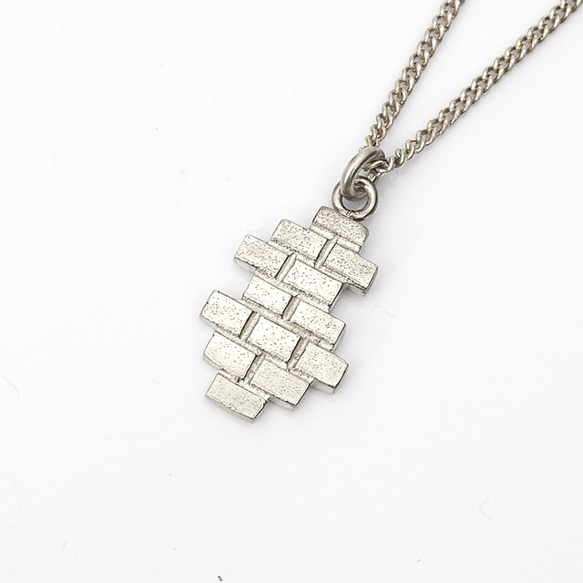 The Wall Necklace thumbnail 2