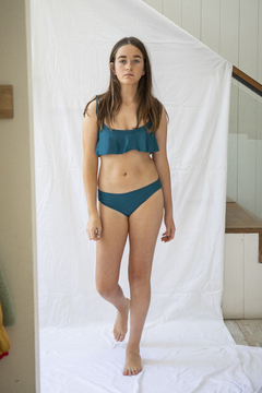 BIKINI EMILIA en internet