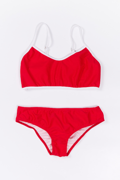 BIKINI JUSTINA en internet