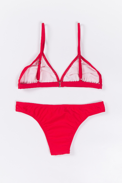 BIKINI FAUSTINA en internet