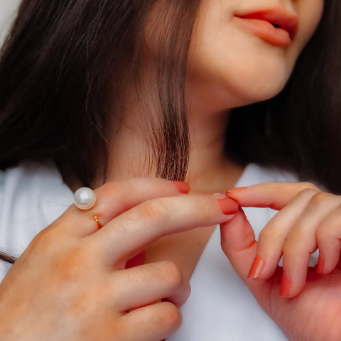 Anel pérola G ajustável Banho Ouro 18K