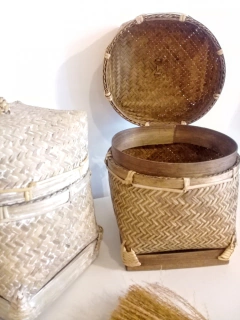 Cajita de bamboo con tapa