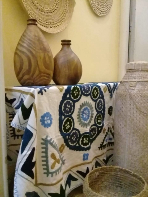 Manta bordada a mano - Medidas 125 x 150 cm