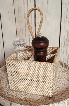 Cubiertero / organizador de rattan cuadrado blanco - comprar online