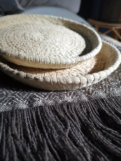 Bandeja Mariela - en fibra de chaguar natural - comprar online