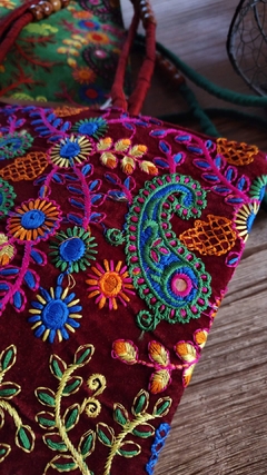 Bolso Bordado Bombay