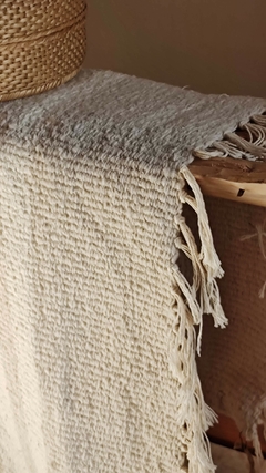 Alfombra telar Raya Beige con flecos - comprar online