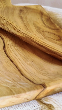 Mantequera de madera de Olvi con untador en internet