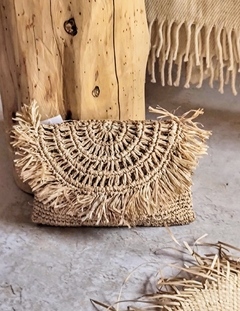 Clutch de raffia natural con flecos - Medidas