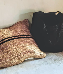 Funda de Almohadon yute trenzado con raya negra 70 x 70 cm - comprar online