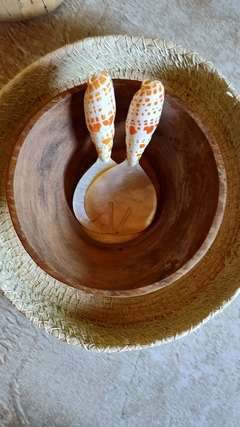 Juego de tenedor y cuchara de nacar y caracol - comprar online
