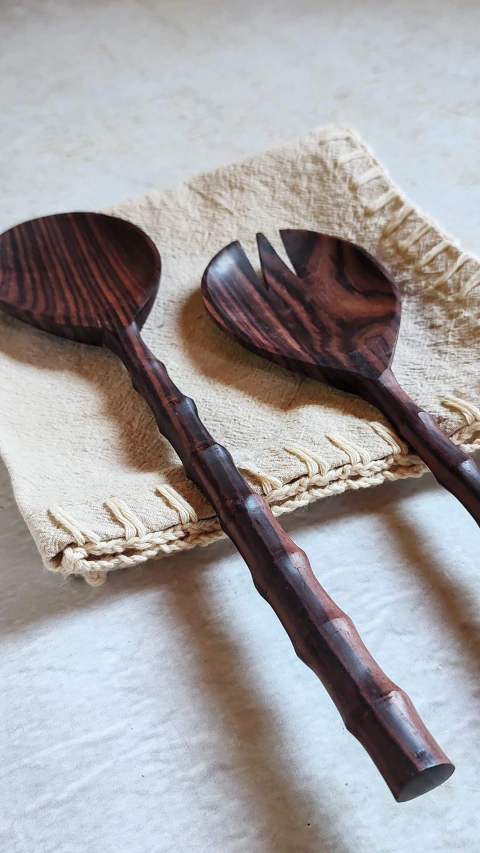 Juego de tenedor y cuchara de madera para ensalada