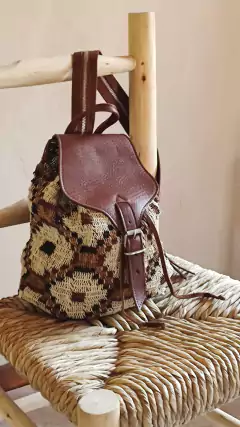 Bolso Mochila Bromelia en internet