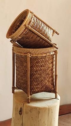 Cestitos de bamboo natural y rattan - S Y M