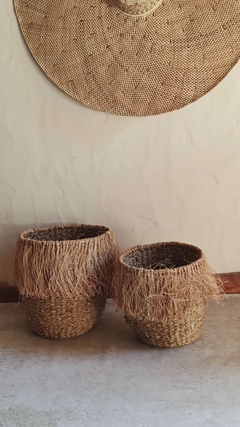 Canasto de seagrass con flecos sin asa - M y L