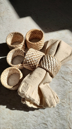 Servilletero de rattan blanco - comprar online