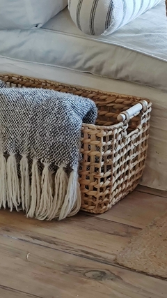 Caja Jacinto con asas de madera - comprar online