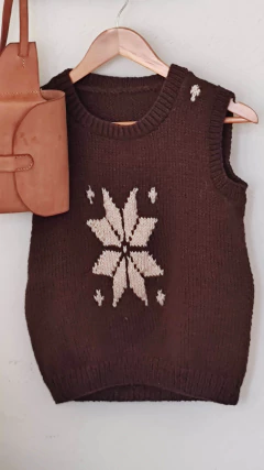 Chaleco Manuela estrella chocolate en internet