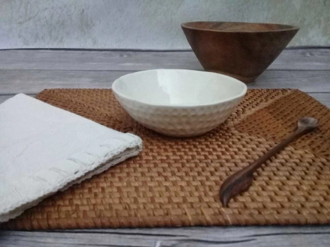 Individual de rattan natural - 30 x 40 cm