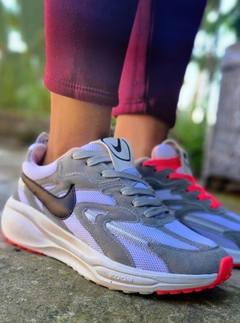 NIKE JAM