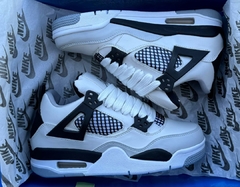 JORDAN RETRO 4 - comprar online