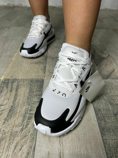 NIKE REAC 270 - comprar online