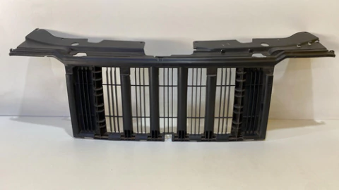 Grade Dianteira Jeep Cherokee 3.7 V6 2010 55157218