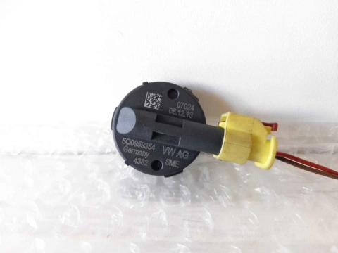 Sensor De Pressão Do Air Bag Golf 13/ 5q0959354 Original