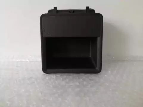 Porta Objeto Volkswagen Jetta 2011/15 - 5C6863383OT Original