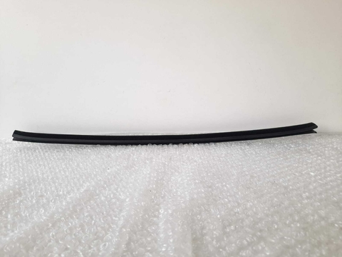 Pestana Interna Vidro Traseira Direita Peugeot SW 2004/08