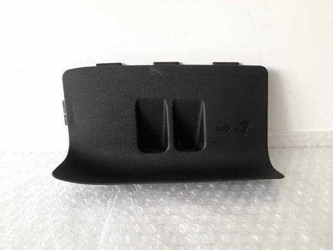 Tampa do Banco Traseiro Mercedes B180 B200 2007 a 2011