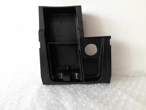 Cinzeiro Mercedes B180 B200 2007/2011 - 1 06893 Original